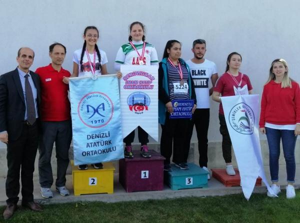 Atletizm Yarıșmalarında İlk Gün 3 Derece 